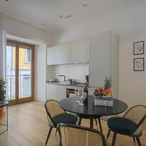 milan-chic-luxury-apartments-hosted-by-sweetstay.it-lombardy.com/